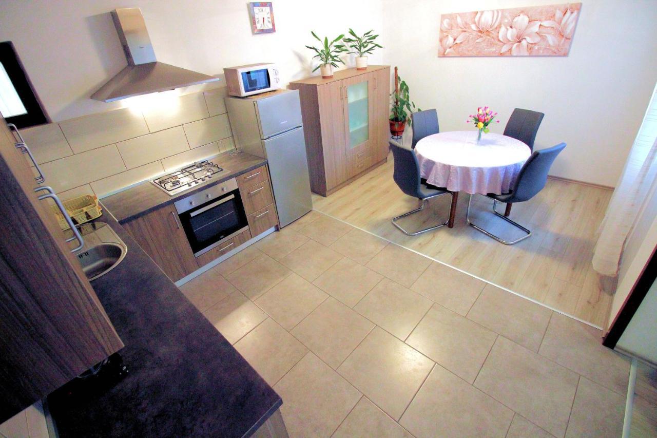 Apartment Leana セルツェ エクステリア 写真