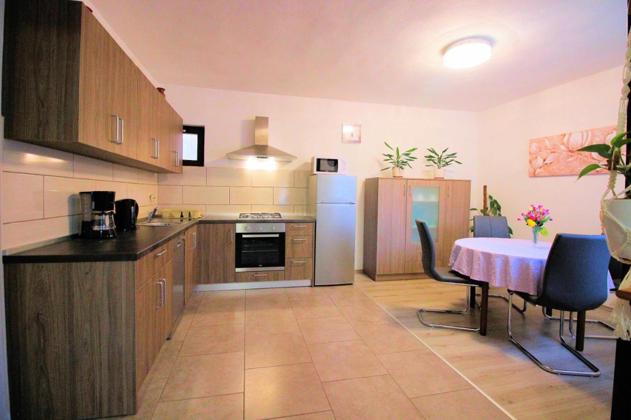 Apartment Leana セルツェ エクステリア 写真